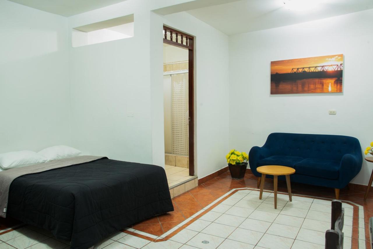 Hospedaje Gran Imperial Tumbes Exterior photo