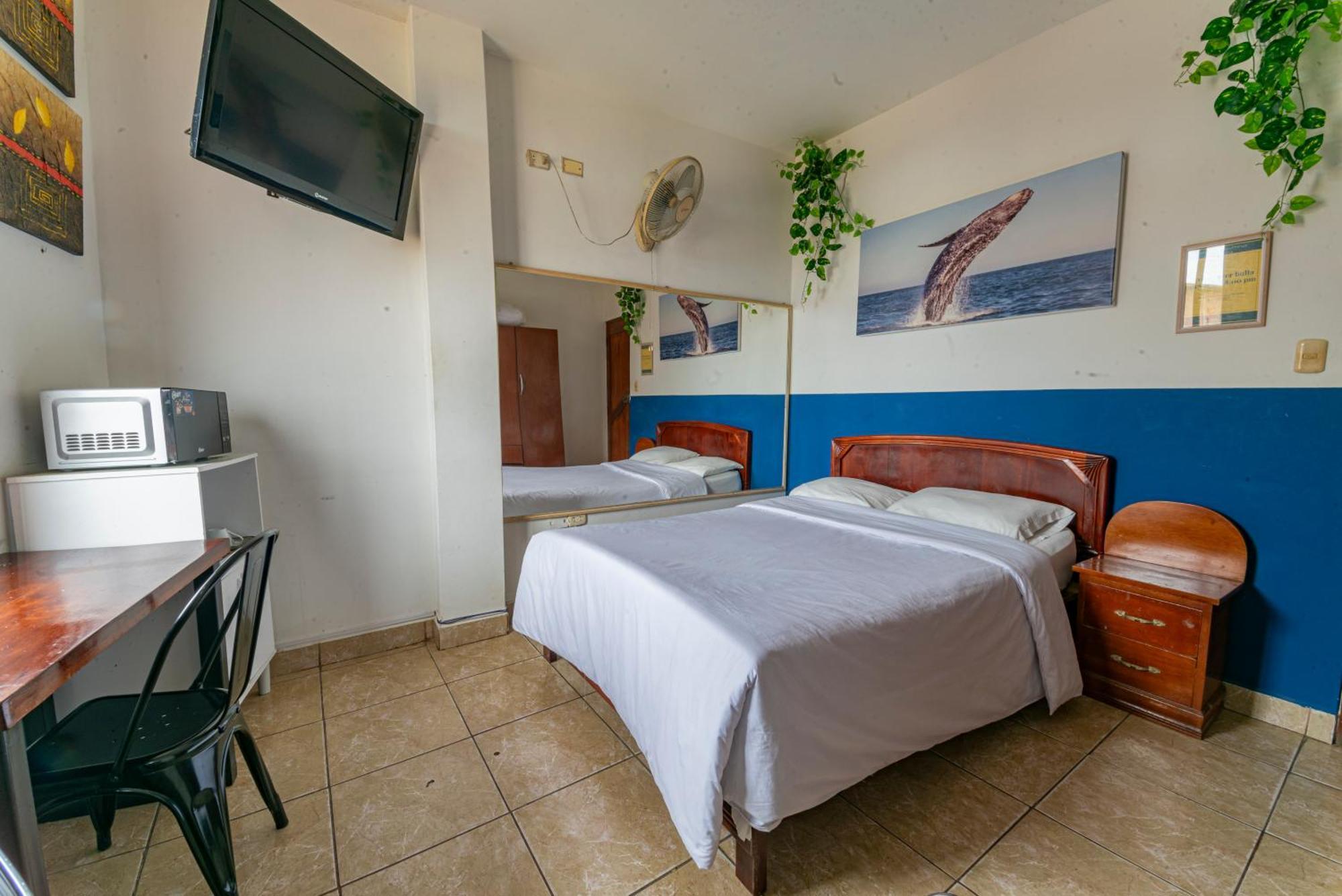 Hospedaje Gran Imperial Tumbes Exterior photo