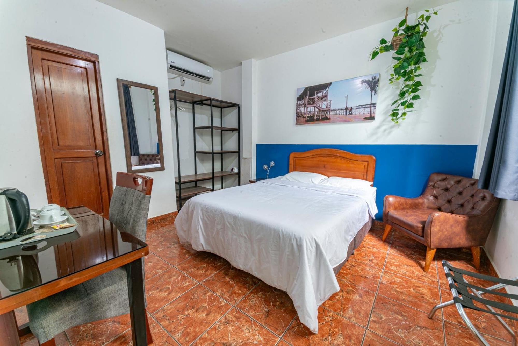 Hospedaje Gran Imperial Tumbes Exterior photo